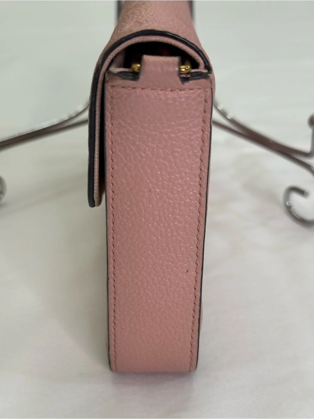 Louis Vuitton chic louis